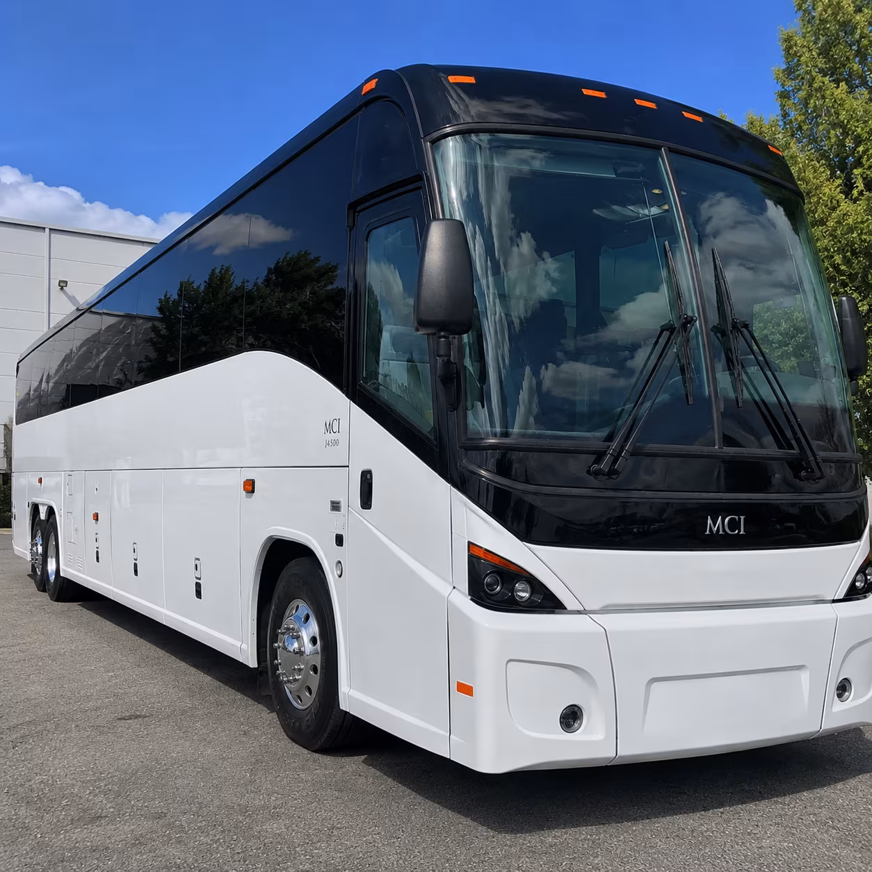 cathedral city get your group to every tasting with a cathedral city winery shuttle
