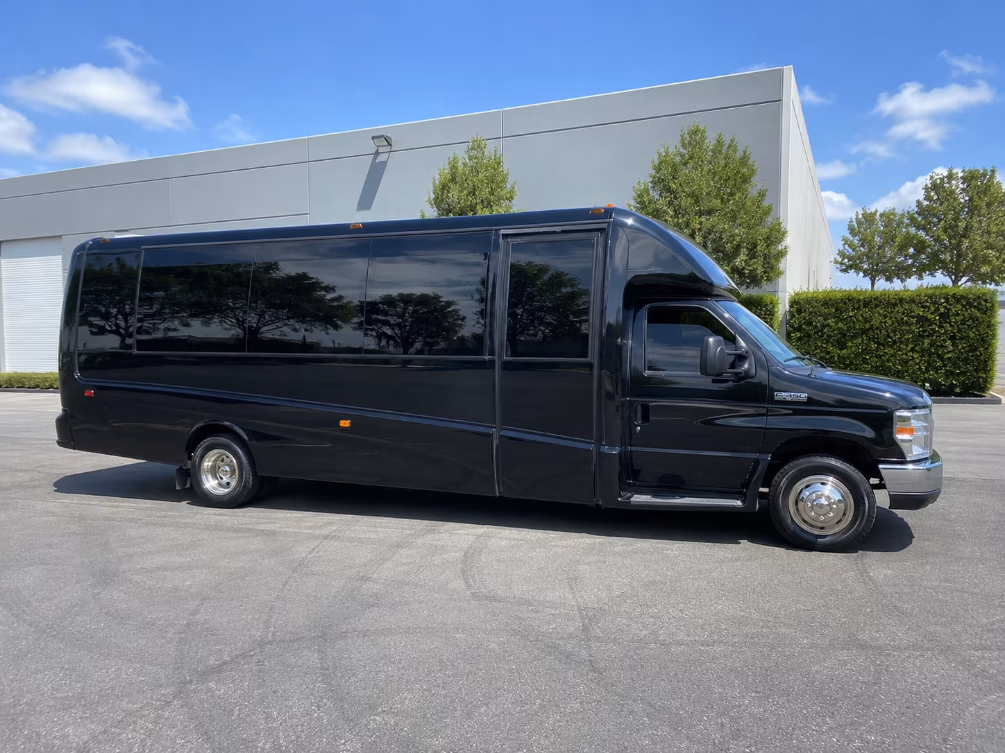 coachella airport transfer charter buses for coachella groups