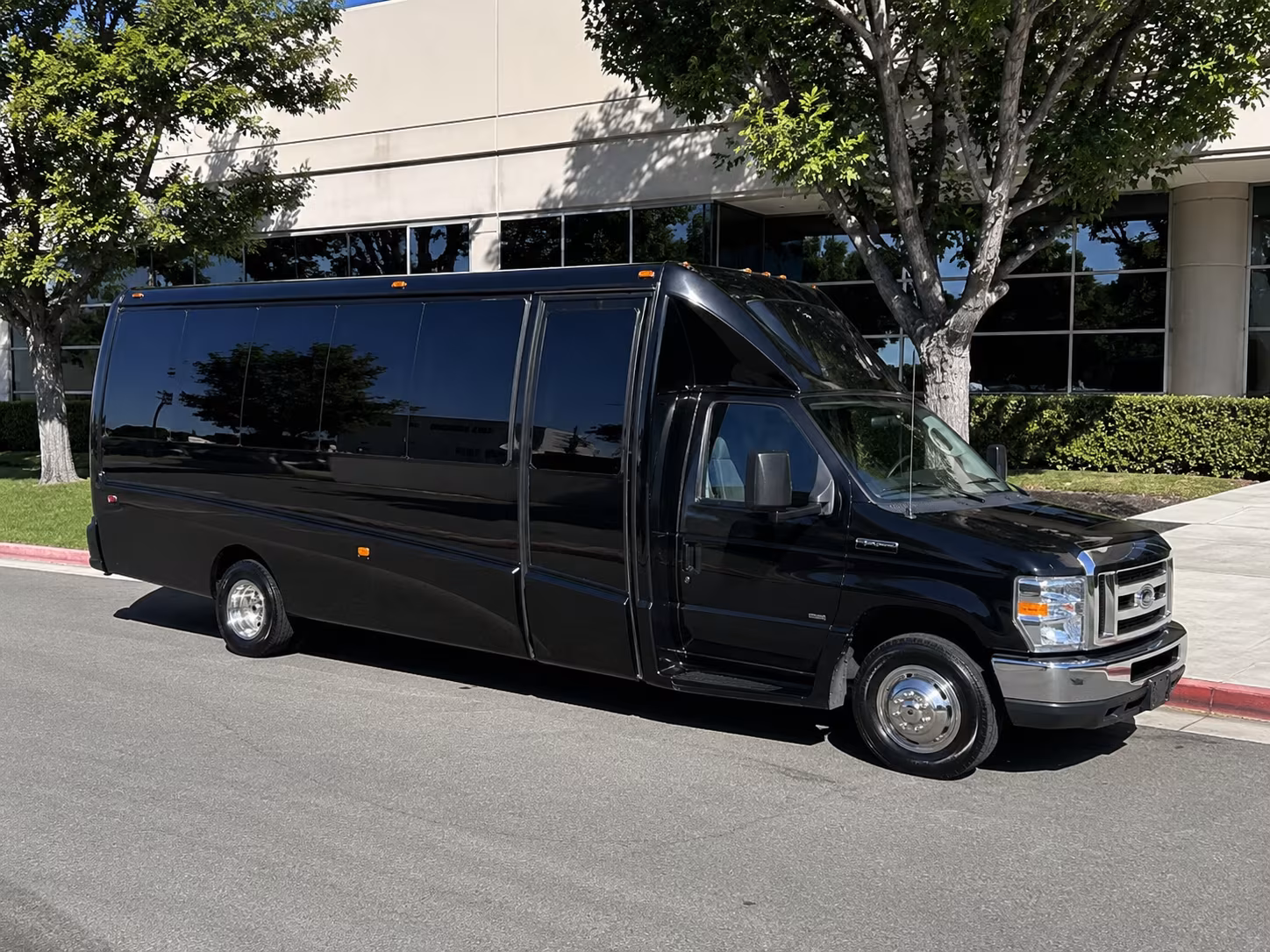 coachella private charter bus rentals for coachella events