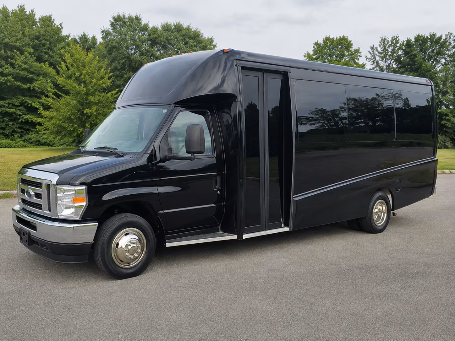 field trip buses for yuma arts culture and community destinations
