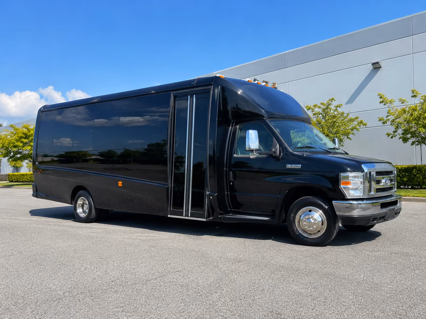 holiday party bus rental