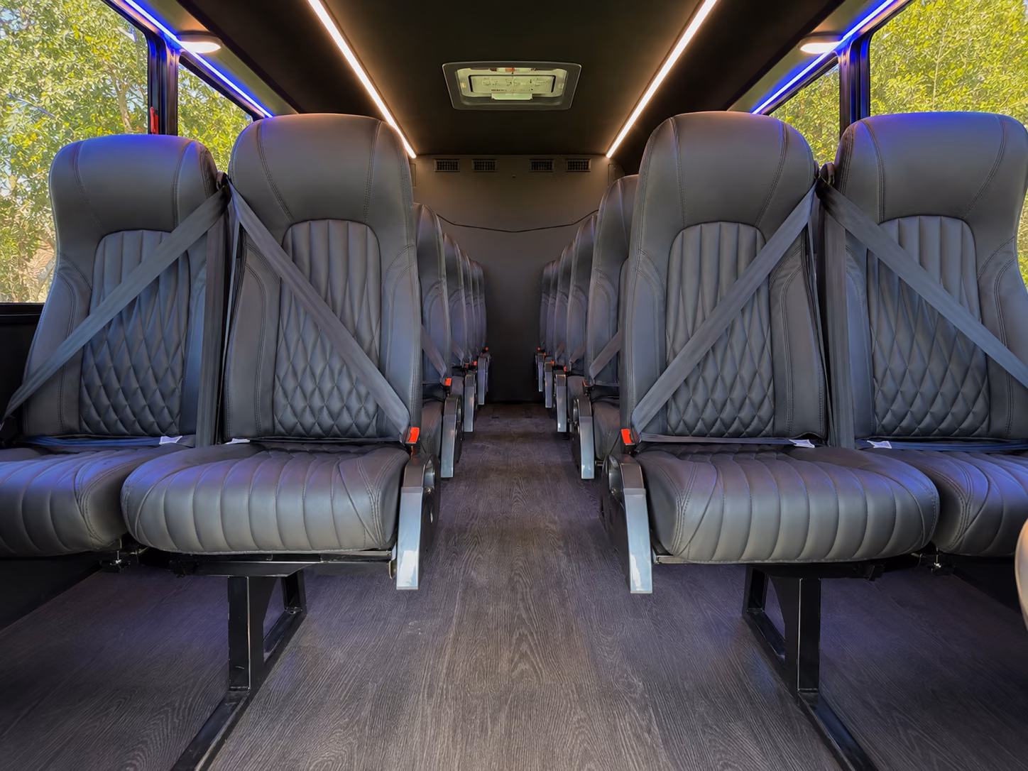 la quinta concert and festival bus rentals