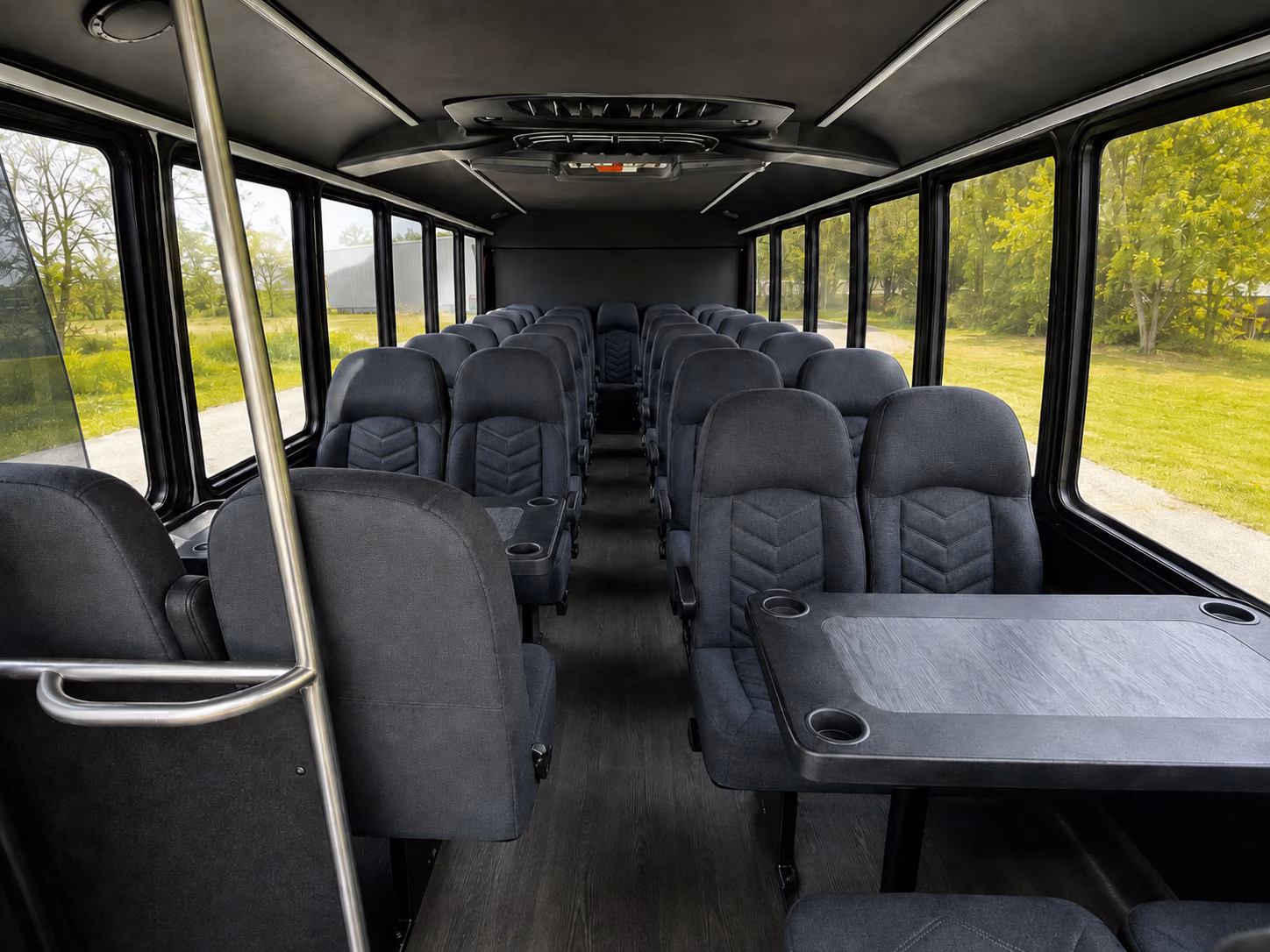 minibus rentals for small group wine tasting tours near yuma