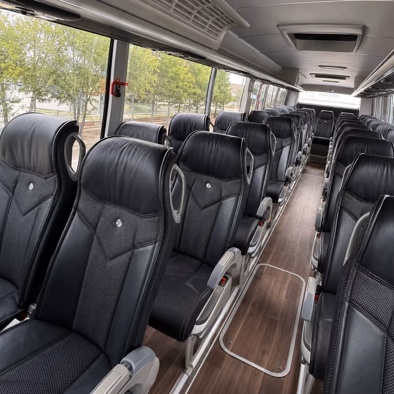 palm desert charter bus rentals for museums and educational attractions