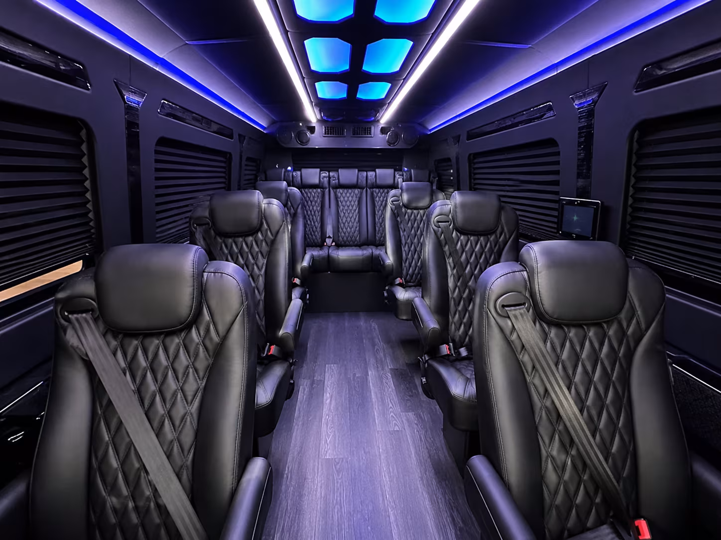 palm springs private shuttles for palm springs sports teams and fan groups