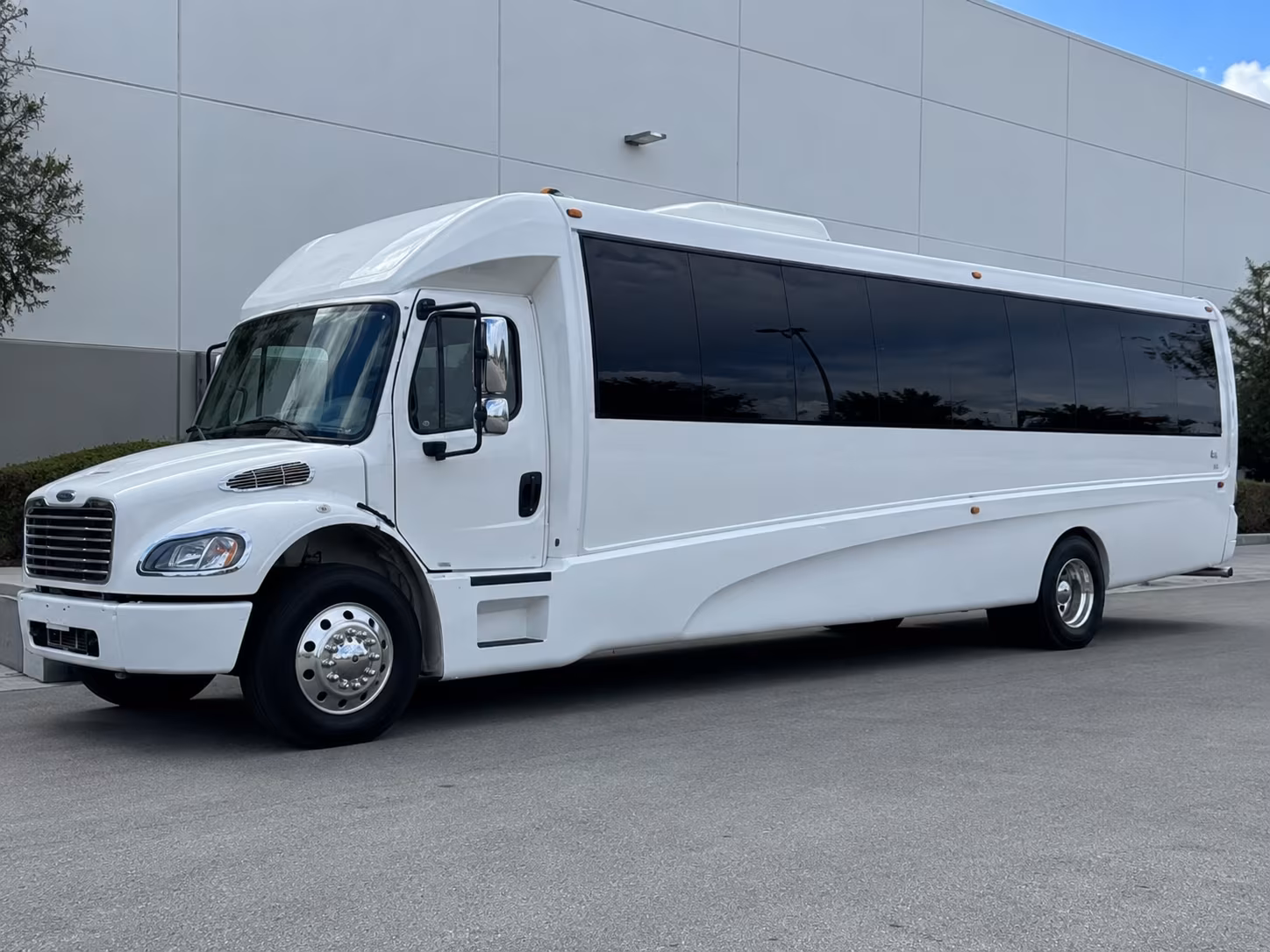palm springs winery transportation for your tasting group
