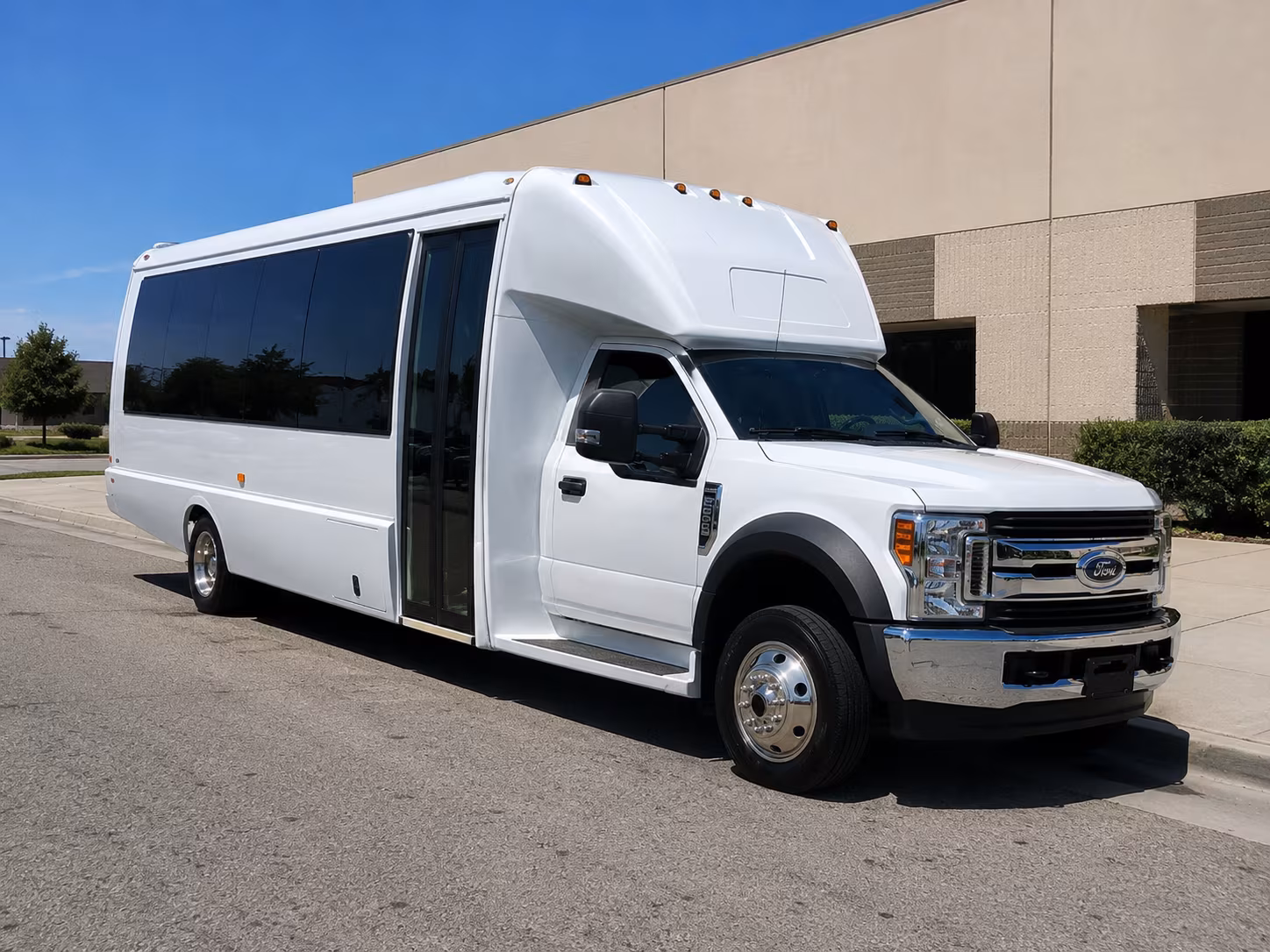 wedding buses in yuma that keep every guest on schedule